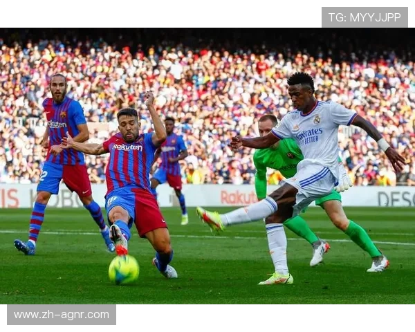 西甲联赛战术演变：西甲联赛各大球队的战术演变与现代足球趋势